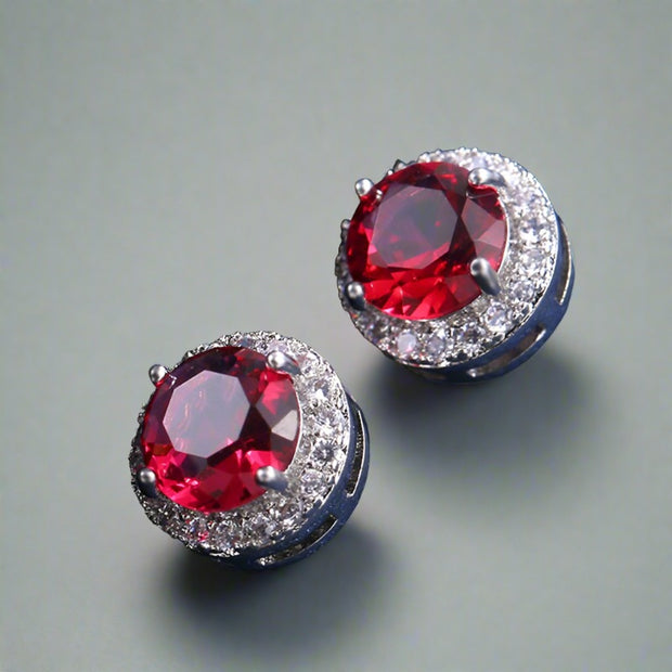Luxury CZ Stud Earrings For Women Romantic Elegant for Daily Use.