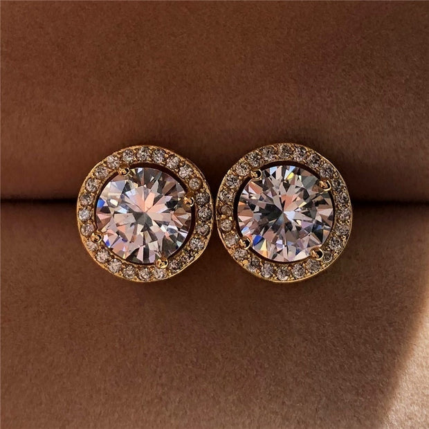 Luxury CZ Stud Earrings For Women Romantic Elegant for Daily Use.