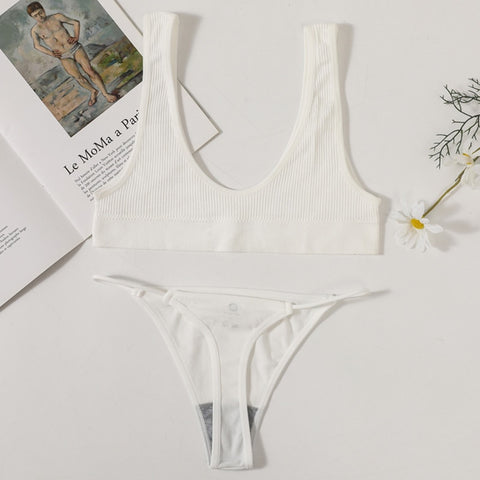 Conjunto de sujetadores sin costuras para mujer, Bralette sin aros, ropa interior de Bikini, tangas de cintura baja, Tops lisos con escote, lencería Sexy