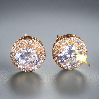 Luxury CZ Stud Earrings For Women Romantic Elegant for Daily Use.
