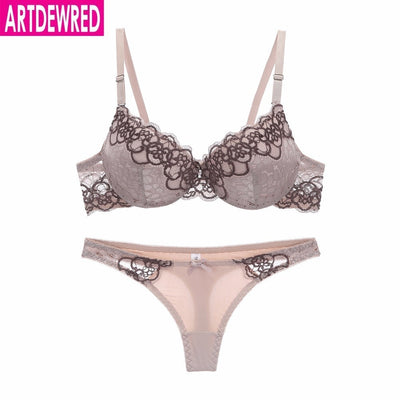 Conjunto de Sujetador de encaje de alta gama, ropa interior push-up, bragas finas y gruesas, lencería íntima de encaje hueco